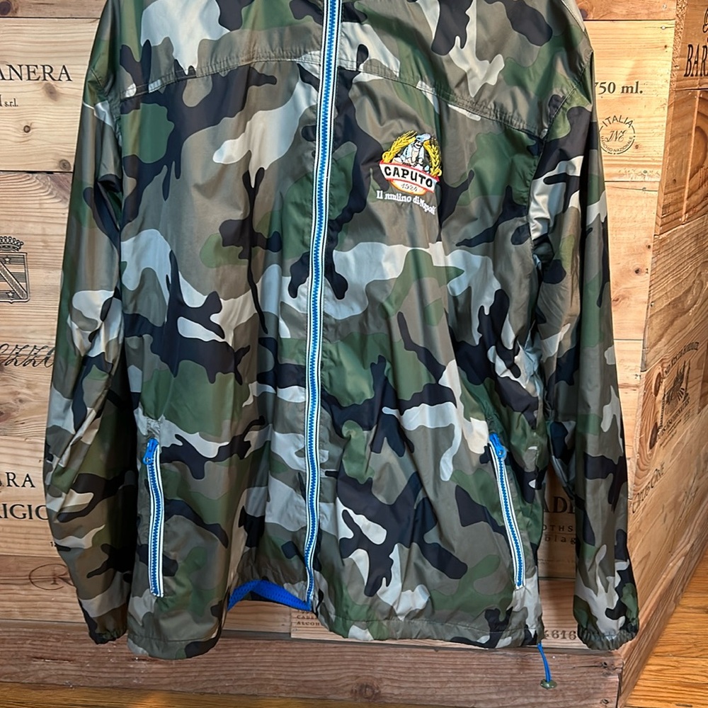 Cammo Caputo Flour rain coat imported from Naples, Italy.  Highly sought after.